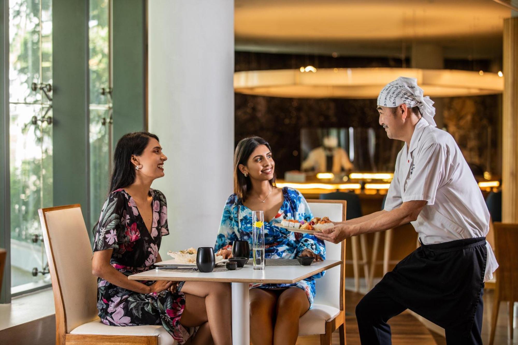 Hennessy Park Hotel Quatre Bornes Esterno foto