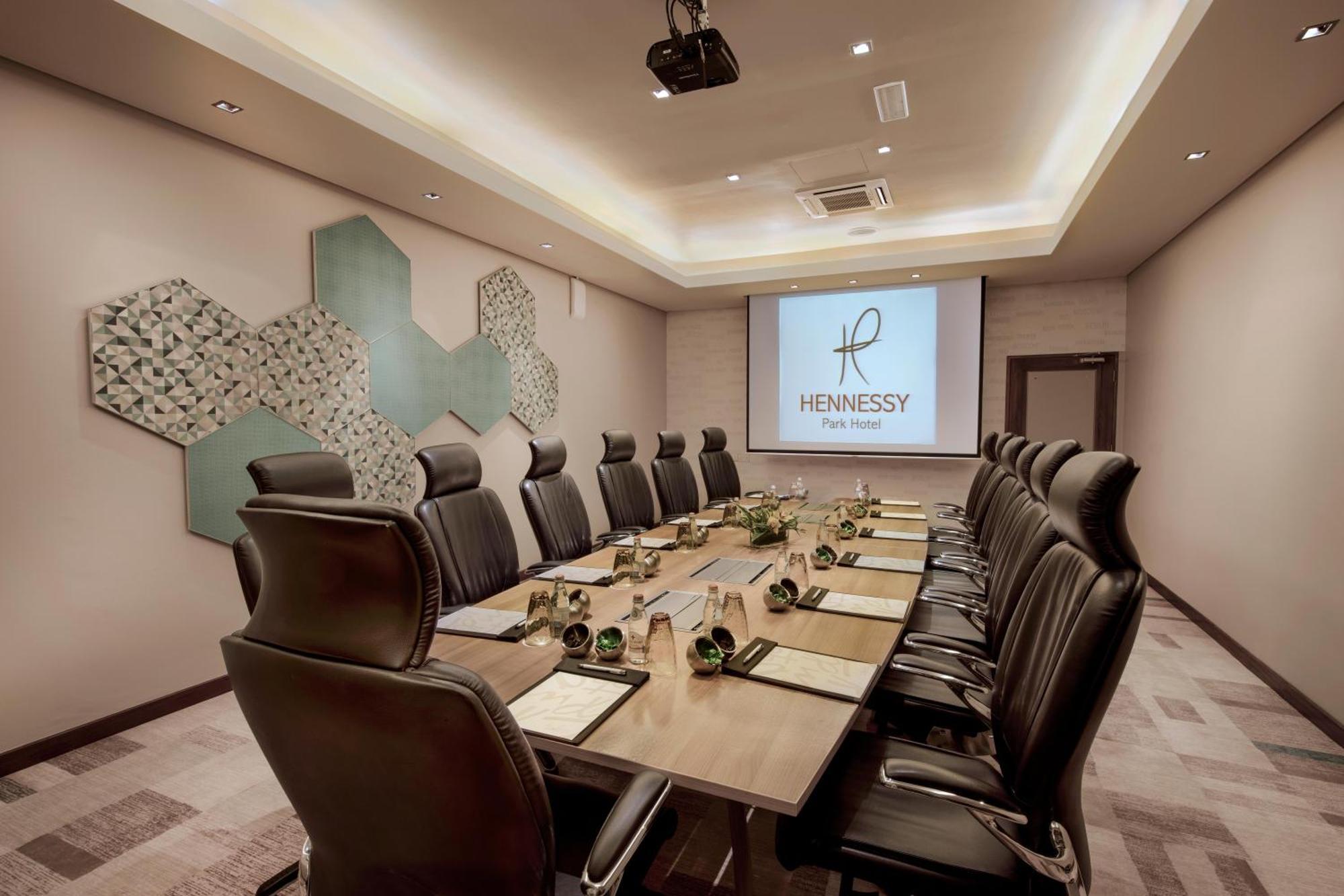 Hennessy Park Hotel Quatre Bornes Esterno foto